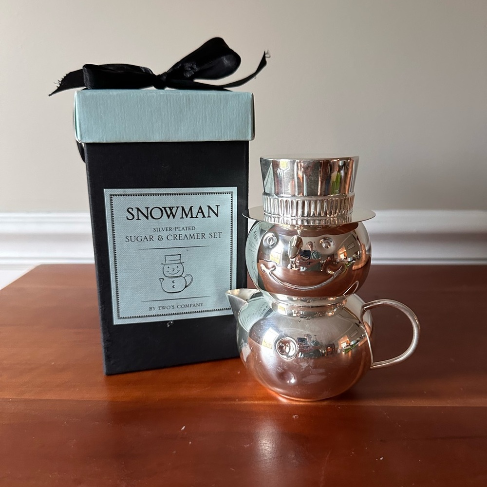 NWT Two's Company Silver Plated Snowman Sugar & Creamer Set Christmas Holiday